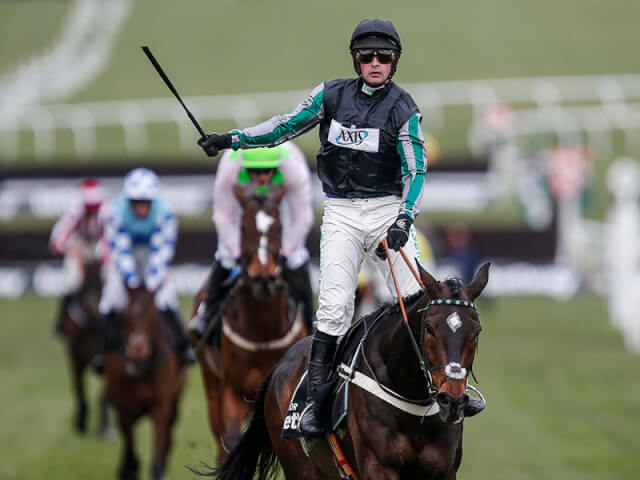 Altior wins the Queen Mother Champion Chase Altior wins the Queen Mother Champion Chase