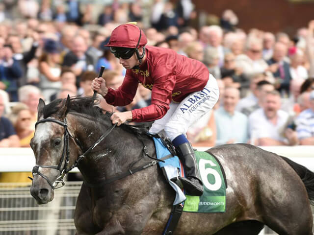 Roaring Lion Roaring Lion
